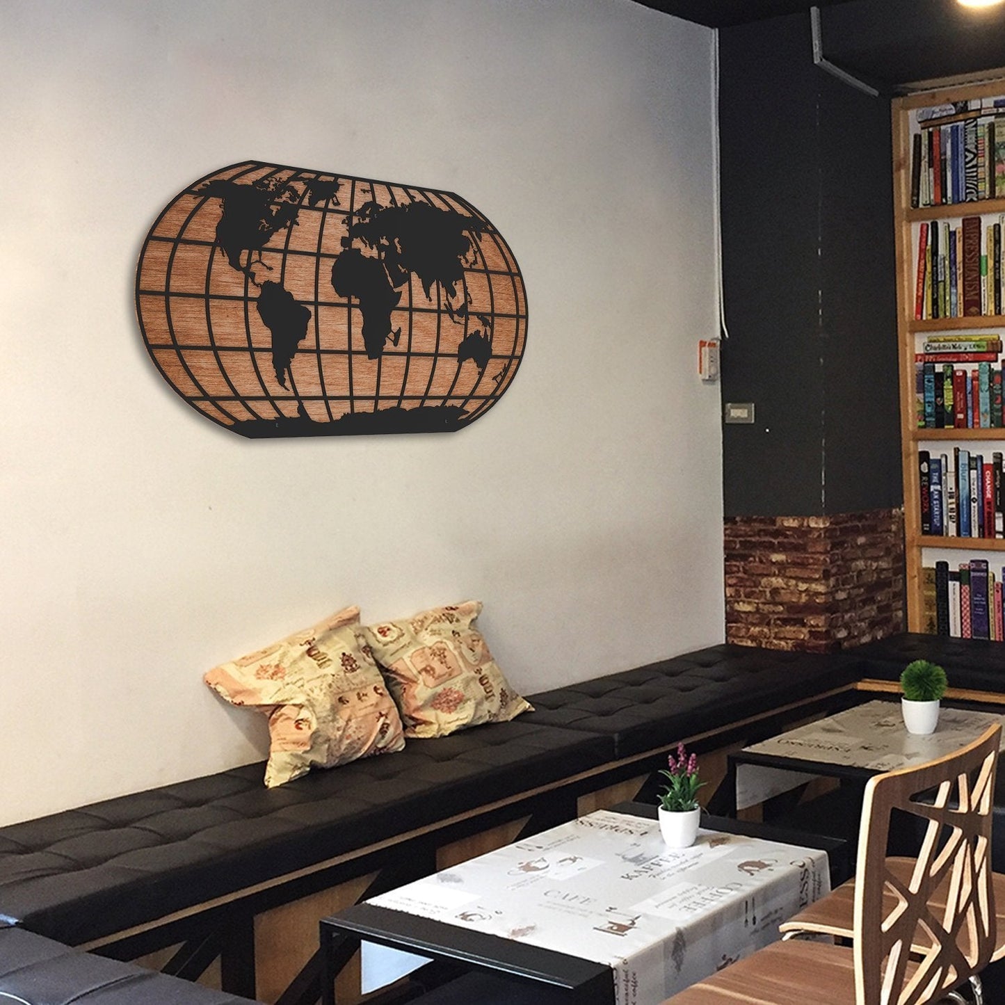 Geoit Metal World Map Wall Art