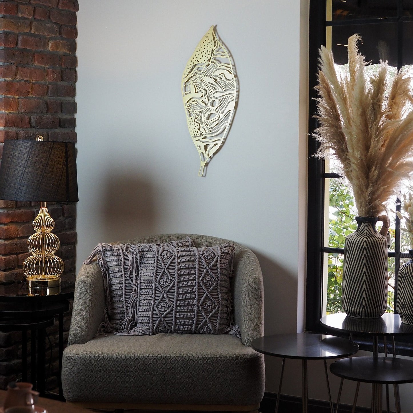 Esin Kalender Leaf Metal Wall Art