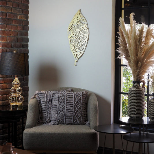 Esin Kalender Leaf Metal Wall Art