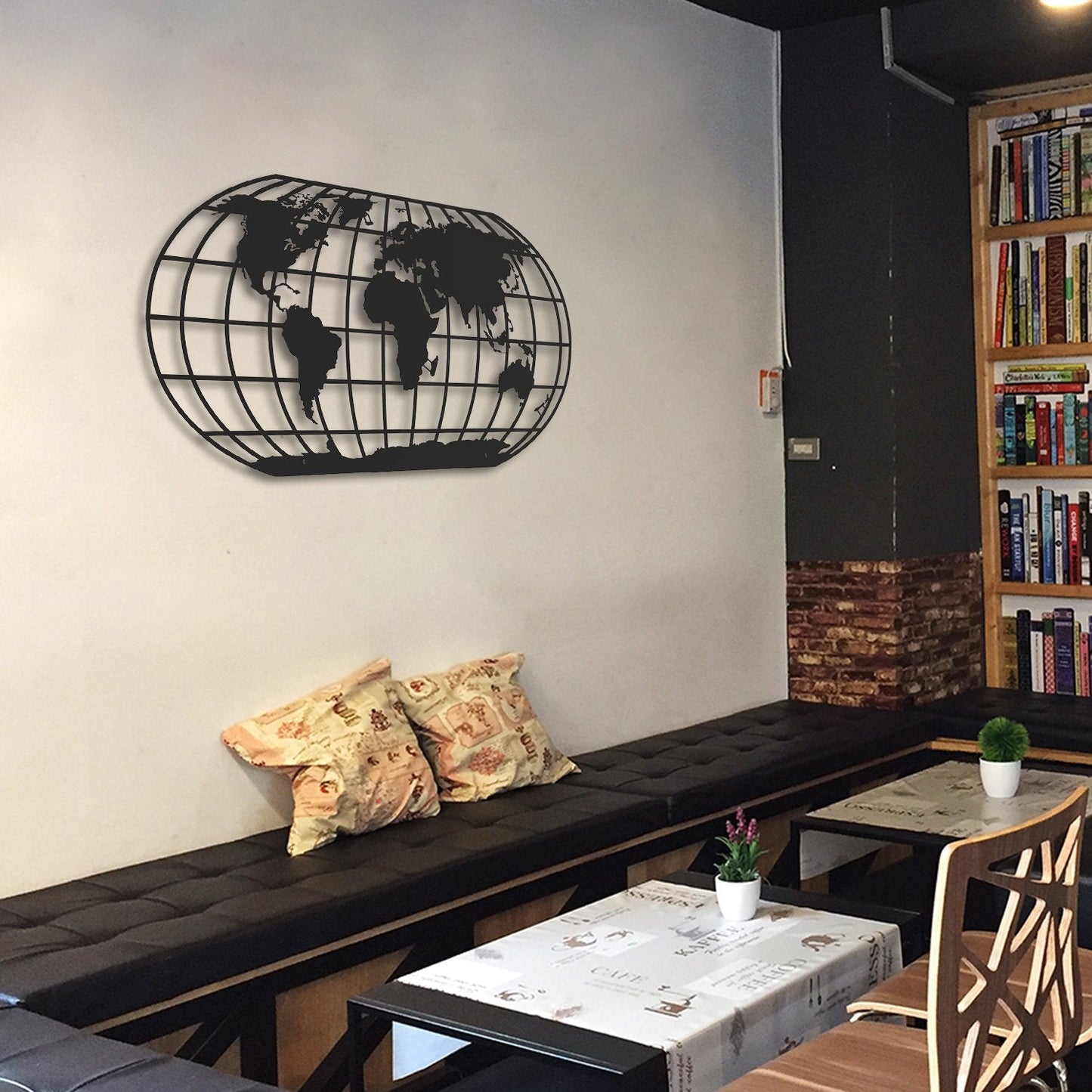 Geoit Metal World Map Wall Art