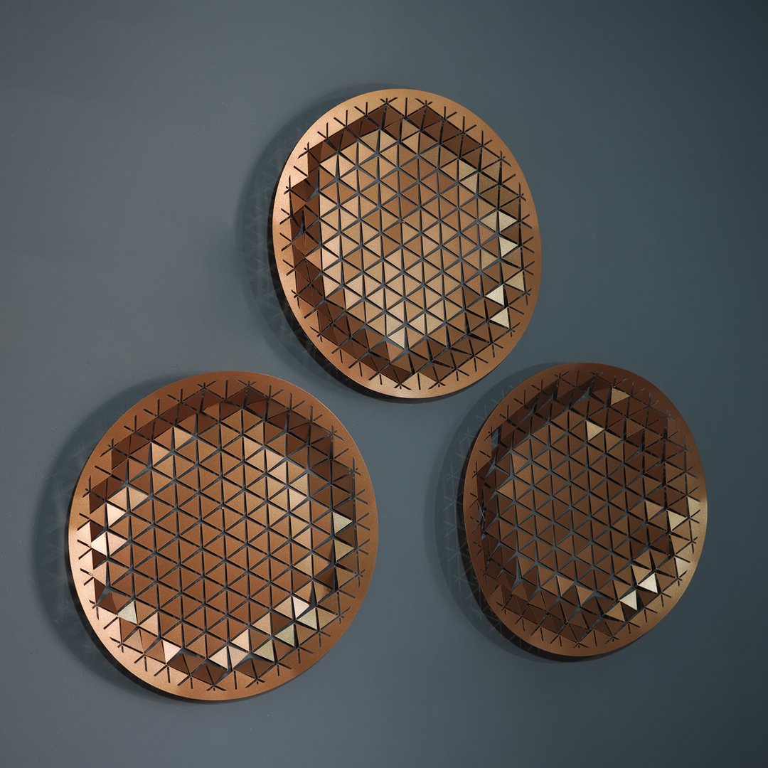 Luminous Circle Metal Table and Wall Decoration - APH140