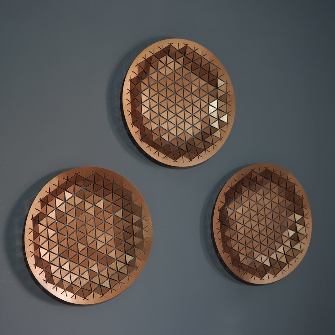 Luminous Circle Metal Table and Wall Decoration - APH140