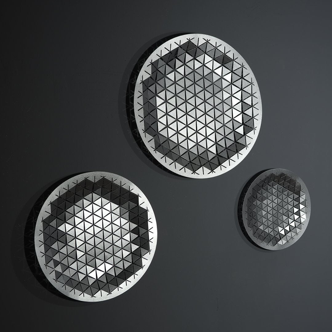 Luminous Circle Metal Table and Wall Decoration - APH140