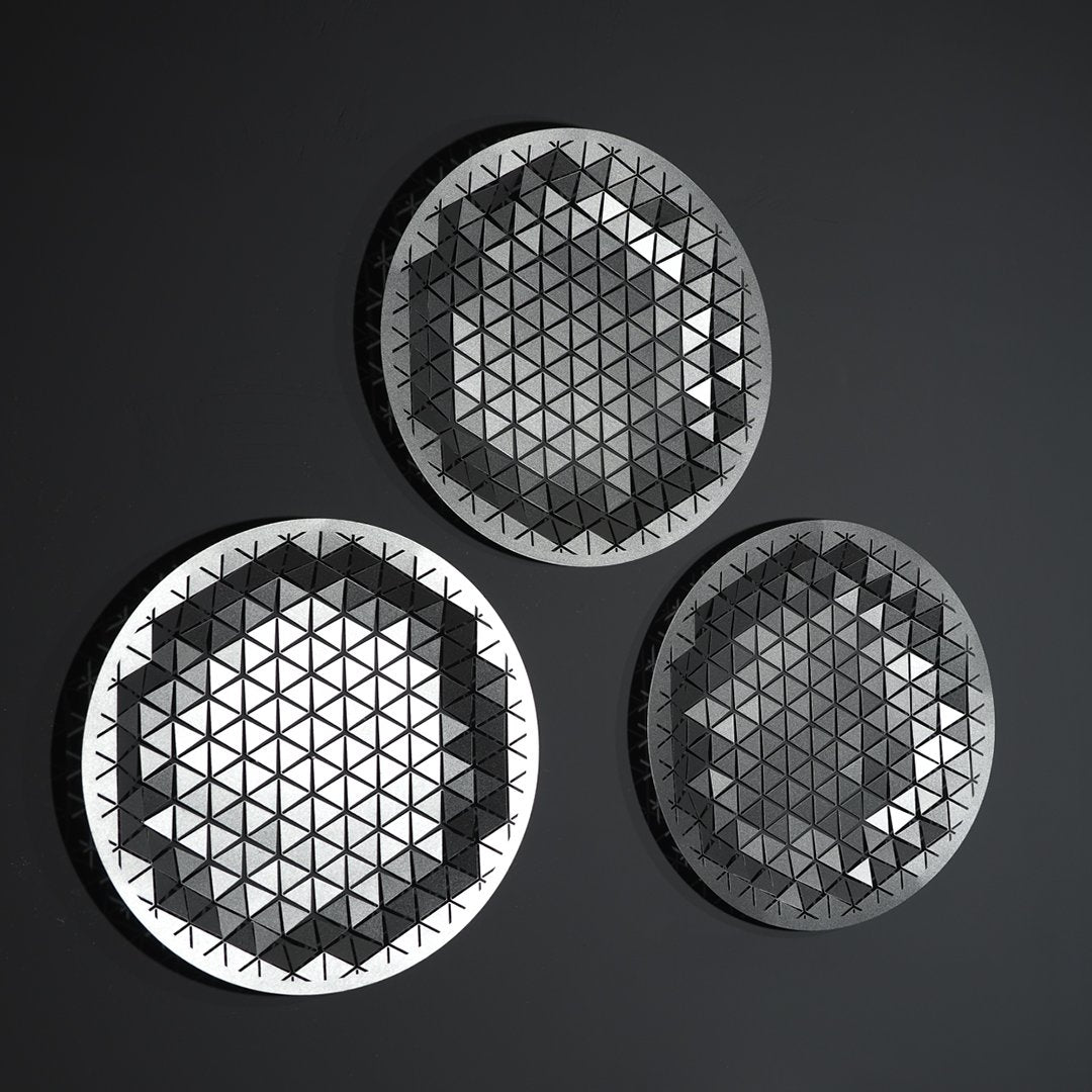 Luminous Circle Metal Table and Wall Decoration - APH140