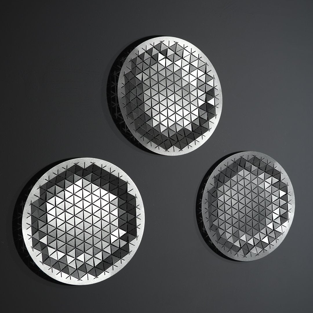 Luminous Circle Metal Table and Wall Decoration - APH140