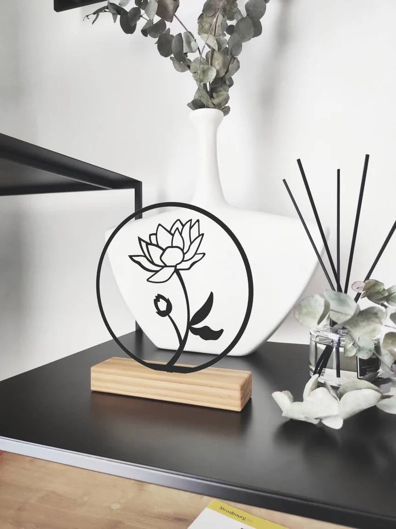 Waterlily flower shelf decor