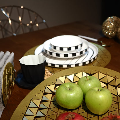 Luminous Circle Metal Table and Wall Decoration - APH140