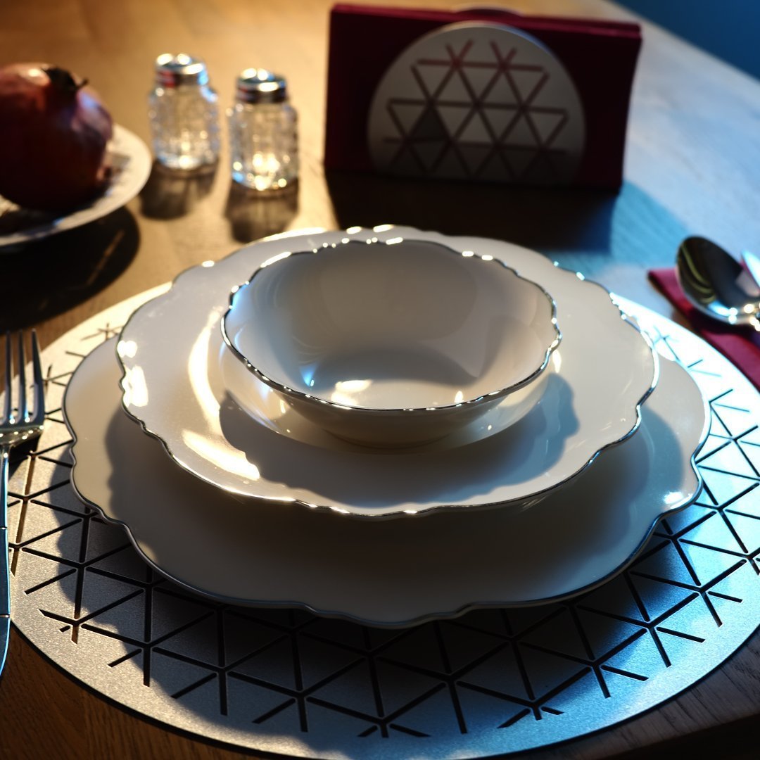 Luminous Circle Metal Table and Wall Decoration - APH140