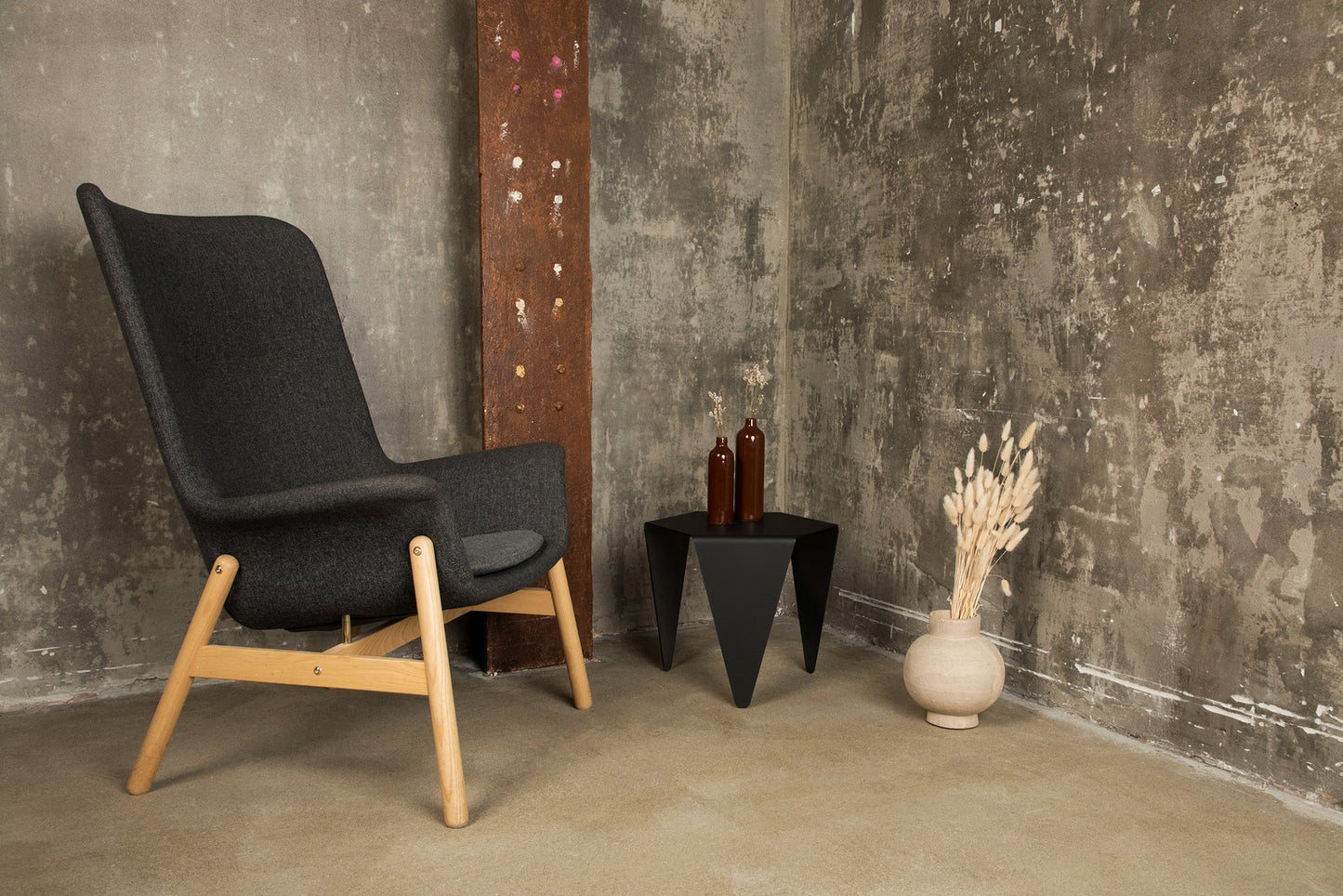HexEdge - Metal Side Table
