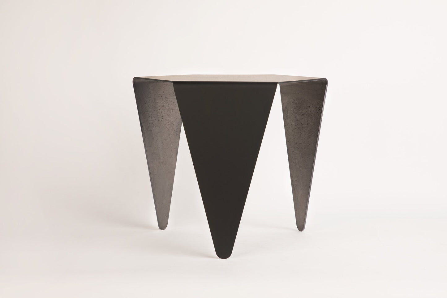 HexEdge - Metal Side Table