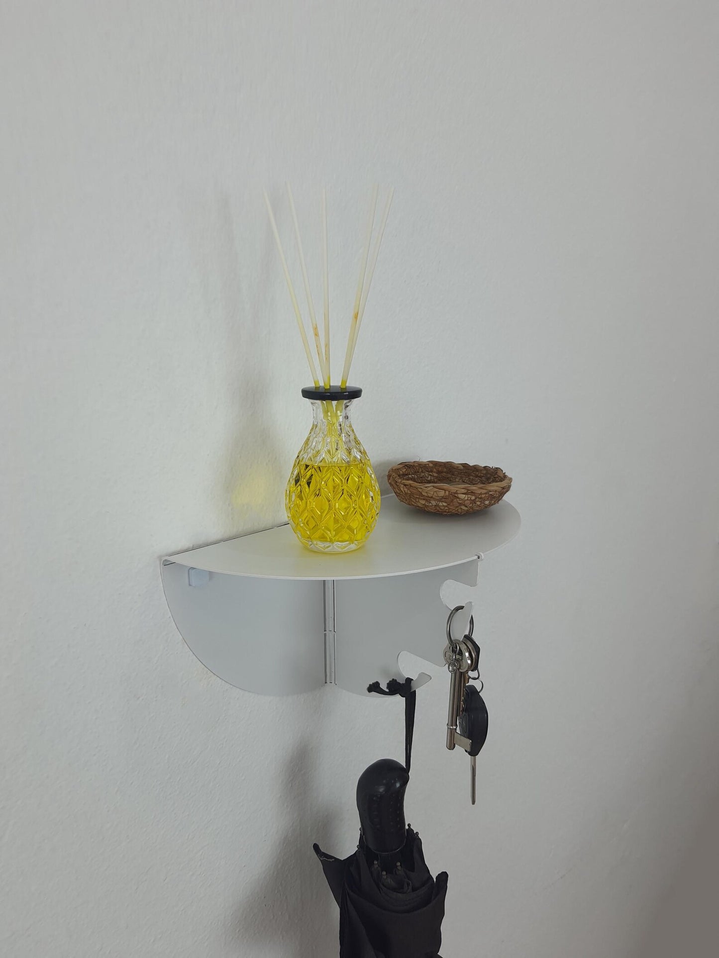 Entry Shelf I Wall Shelf with Hooks for Keys and Bags