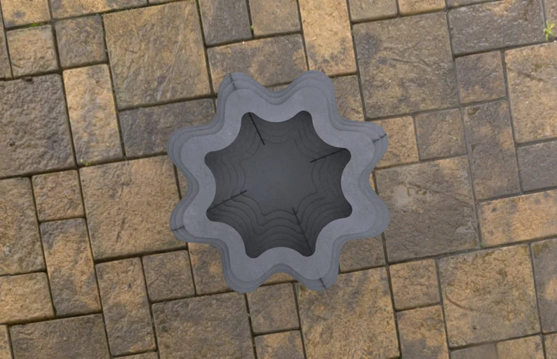 Segmental Octahedral Metal Fire Pit